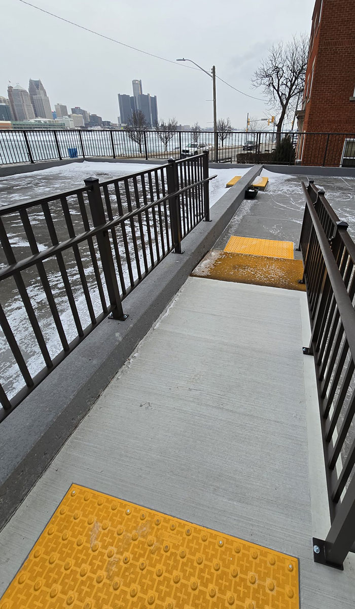 AODA Compliant Front Vestibule - SRS Commercial Contracting